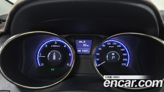 Hyundai Tucson 2012 — photo 8