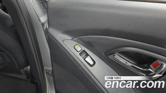 Hyundai Tucson 2012 — photo 19