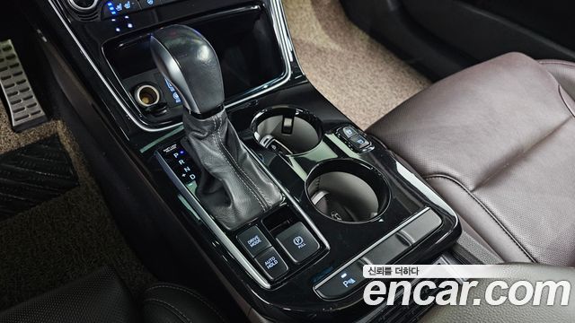 Hyundai Grandeur 2018 — photo 9