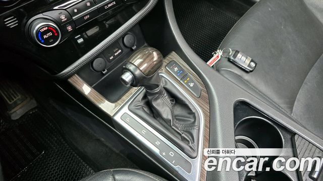 Kia K5 2015 — photo 9