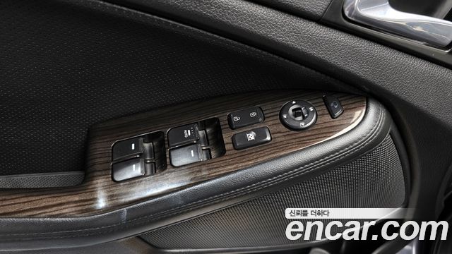 Kia K5 2015 — photo 17