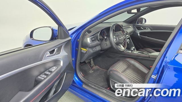 Genesis G70 2020 — photo 10