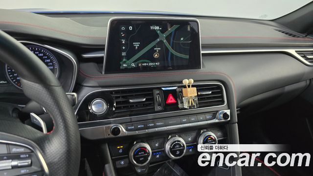 Genesis G70 2020 — photo 15