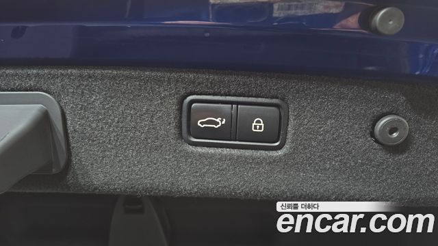 Genesis G70 2020 — photo 20