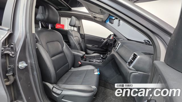 Kia Sportage 2016 — photo 10