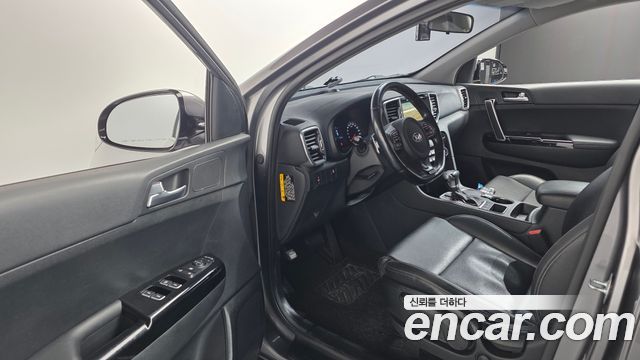 Kia Sportage 2016 — photo 12