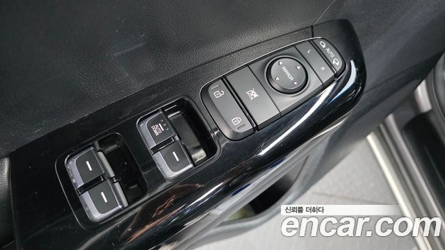 Kia Sportage 2016 — photo 13