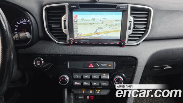 Kia Sportage 2016 — photo 15