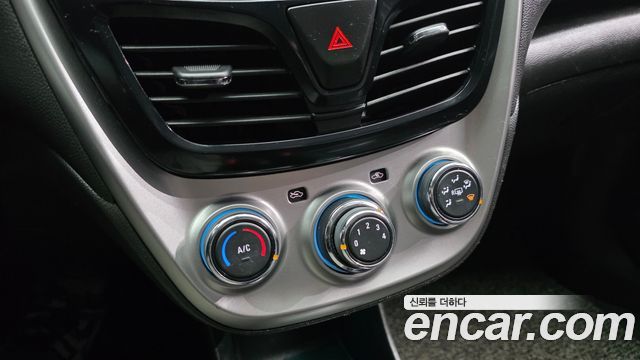 Chevrolet Korea Spark 2017 — photo 16