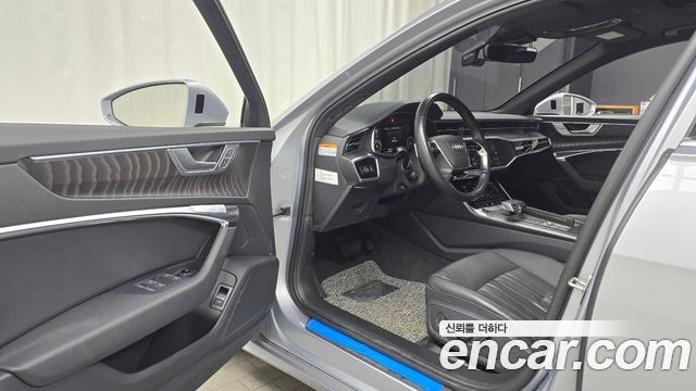 Audi A6 2023 — photo 10