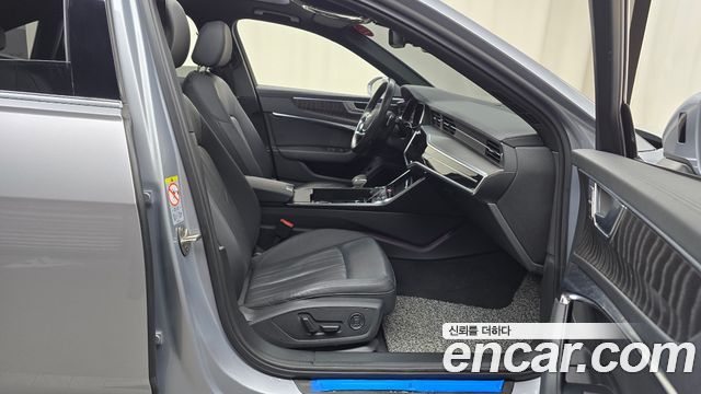 Audi A6 2023 — photo 11