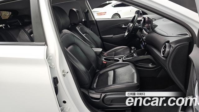 Hyundai Kona 2023 — photo 10
