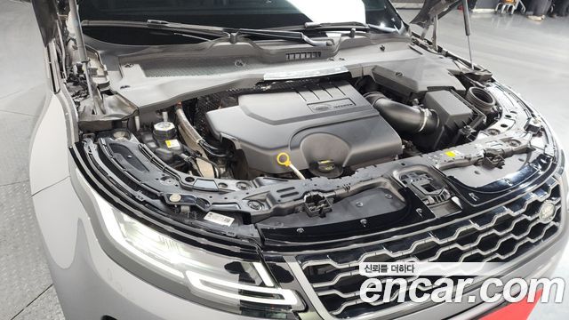 Land Rover Range Rover Evoque 2021 — photo 6