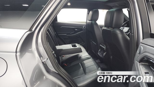 Land Rover Range Rover Evoque 2021 — photo 12