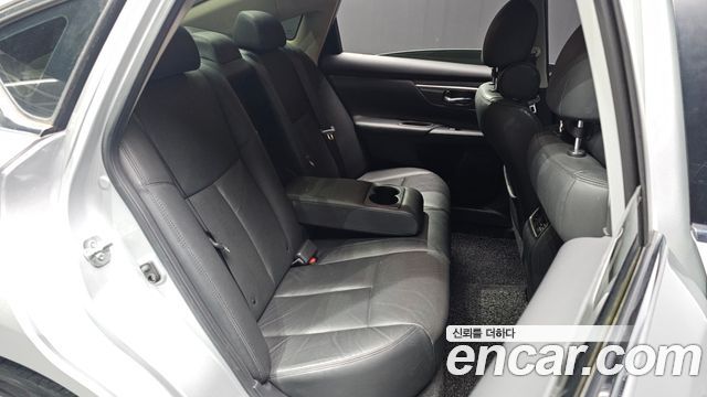 Nissan Altima 2014 — photo 12