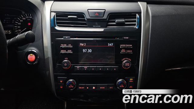 Nissan Altima 2014 — photo 15