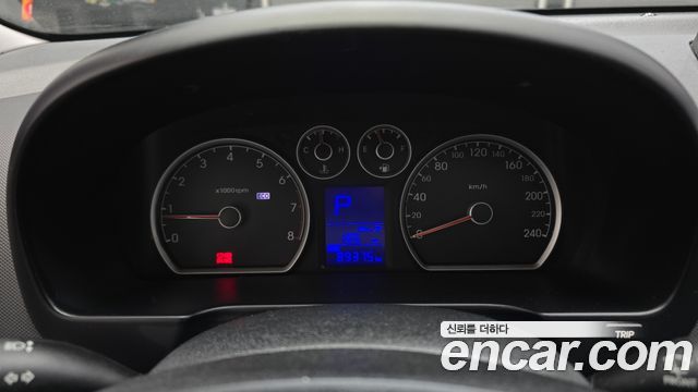 Hyundai i30 2010 — photo 8