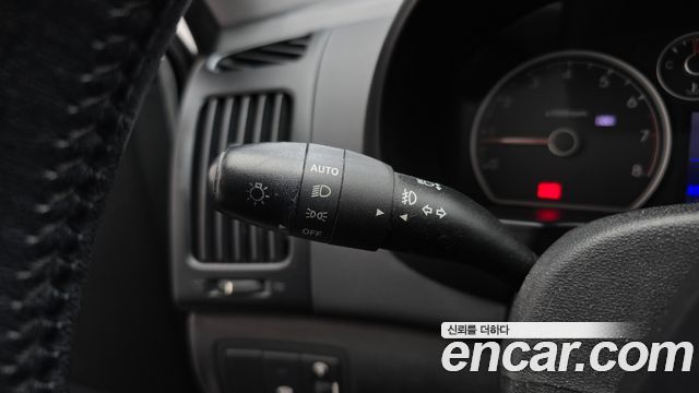 Hyundai i30 2010 — photo 18