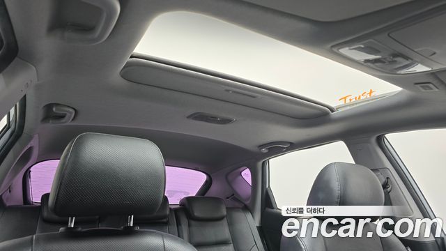 Hyundai i30 2010 — photo 19