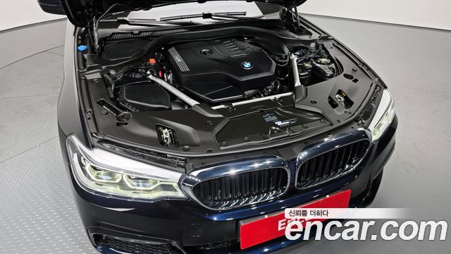 BMW 5-Series 2020 — photo 6