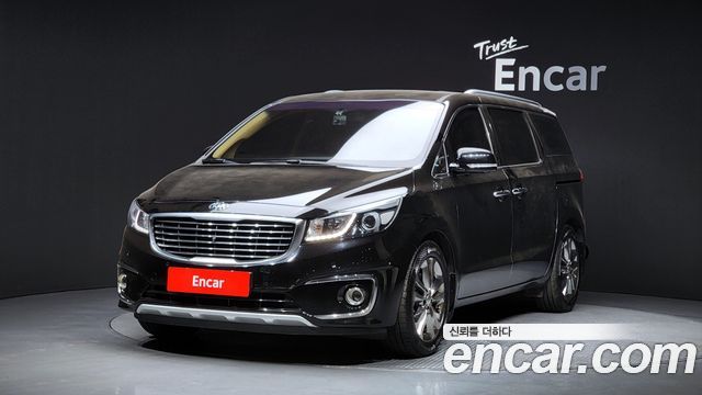 Kia Canival 2016 — photo 1