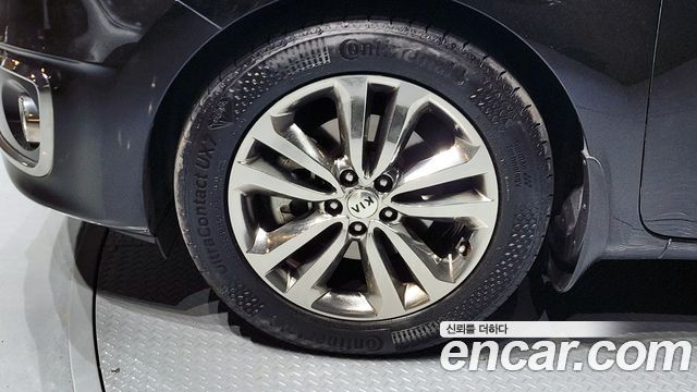 Kia Canival 2016 — photo 5