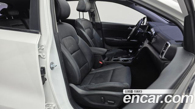Kia Sportage 2019 — photo 11
