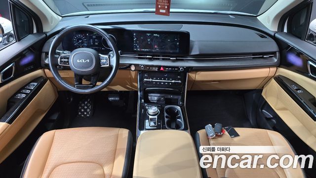Kia Canival 2023 — photo 7