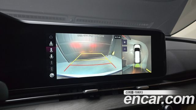 Kia Canival 2023 — photo 16