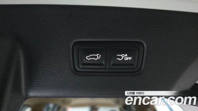 Kia Canival 2023 — photo 20
