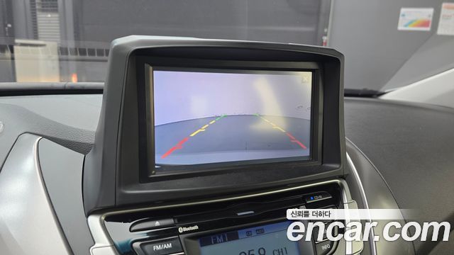 Hyundai AVANTE 2011 — photo 18
