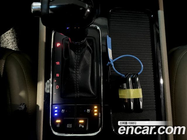 Kia Canival 2016 — photo 6
