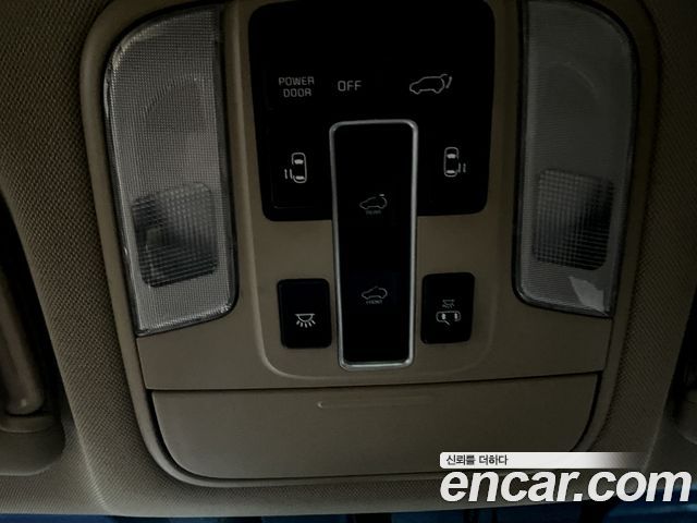 Kia Canival 2016 — photo 8