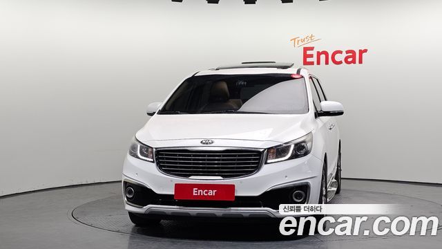 Kia Canival 2015 — photo 3