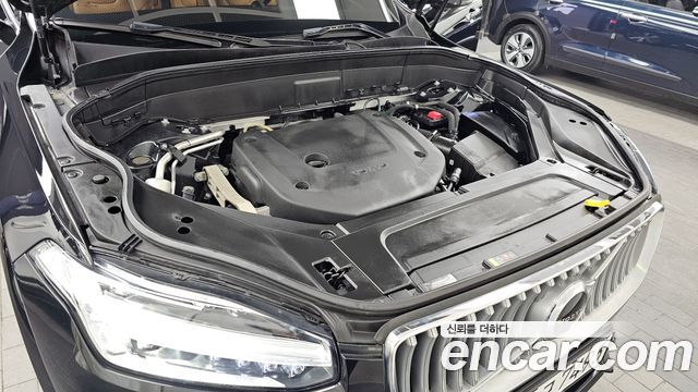 Volvo XC90 2022 — photo 6