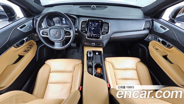 Volvo XC90 2022 — photo 7