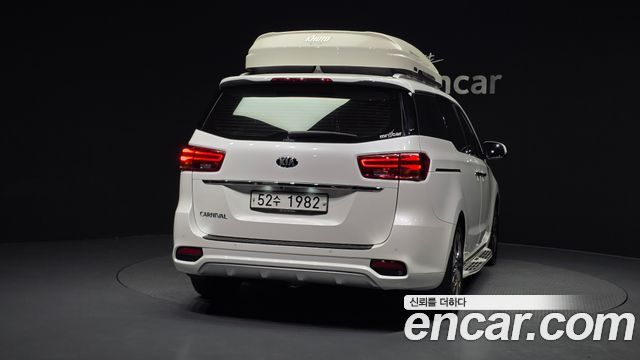 Kia Canival 2019 — photo 4