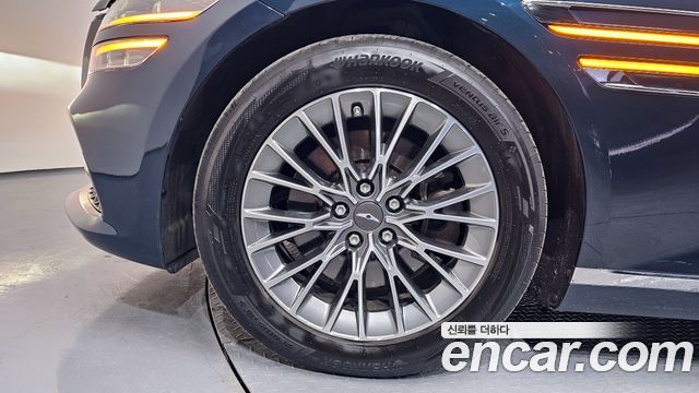 Genesis G80 2022 — photo 5