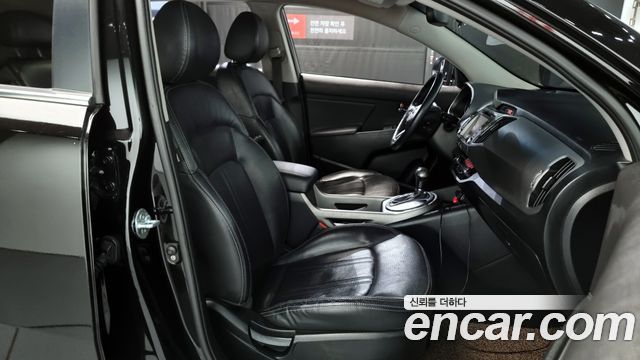 Kia Sportage 2016 — photo 10