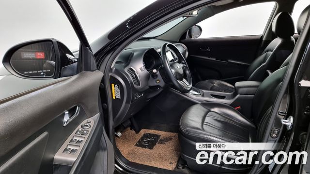 Kia Sportage 2016 — photo 11