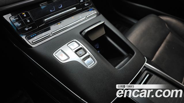 Hyundai Grandeur 2020 — photo 9