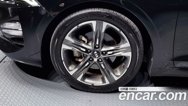 Kia K5 2021 — photo 5