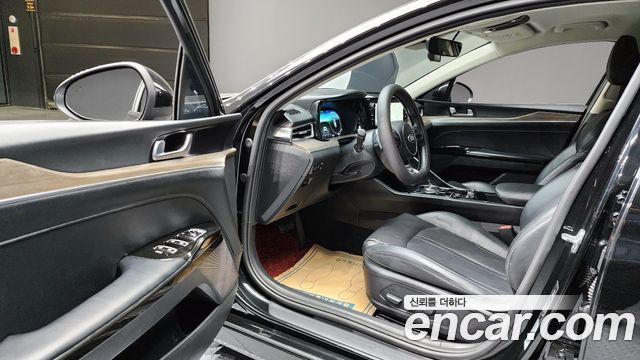Kia K5 2021 — photo 11