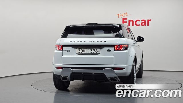 Land Rover Range Rover Evoque 2014 — photo 4