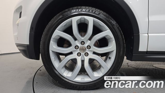 Land Rover Range Rover Evoque 2014 — photo 5