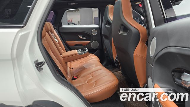 Land Rover Range Rover Evoque 2014 — photo 11