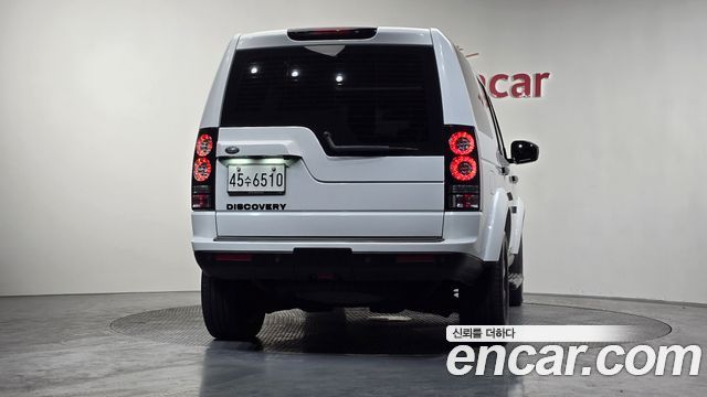 Land Rover Discovery 2015 — photo 4