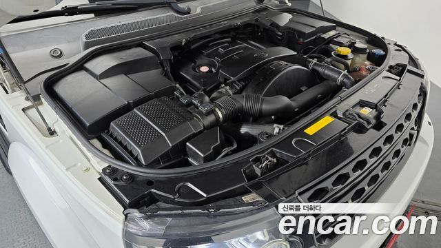 Land Rover Discovery 2015 — photo 6