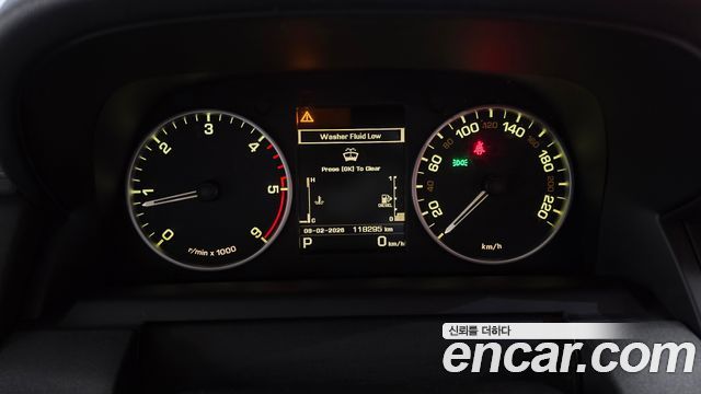 Land Rover Discovery 2015 — photo 8