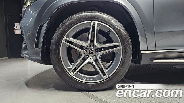 Mercedes-Benz GLS-Class 2020 — photo 5